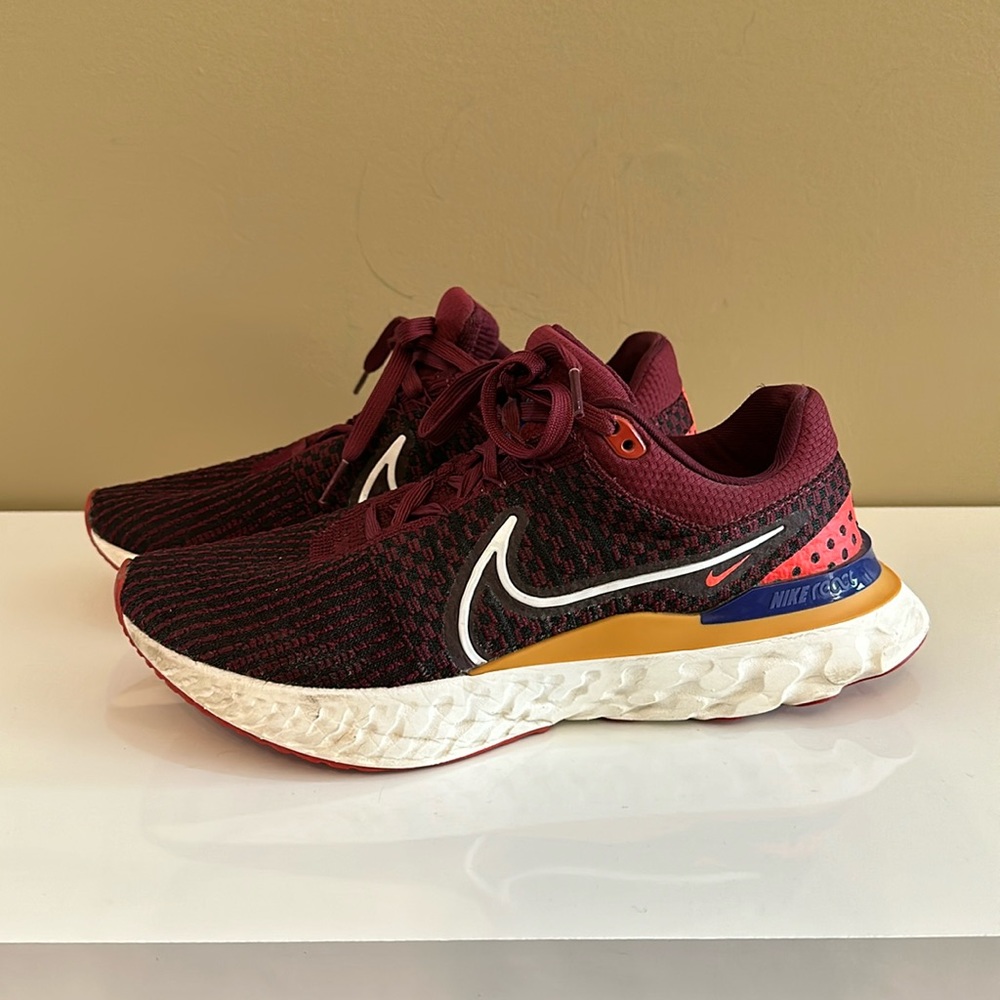 Nike React Infinity Run Flyknit 3 in maroon Men’s 9, womens 10.5